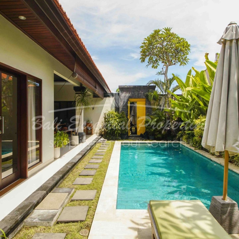 2 bedroom villa for rent in berawa am012