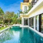 TROPICAL 4 BEDROOM VILLA FOR RENT AND FREEHOLD SALE IN SANUR - SR076
