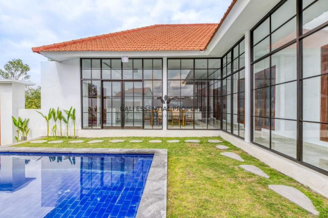 1280