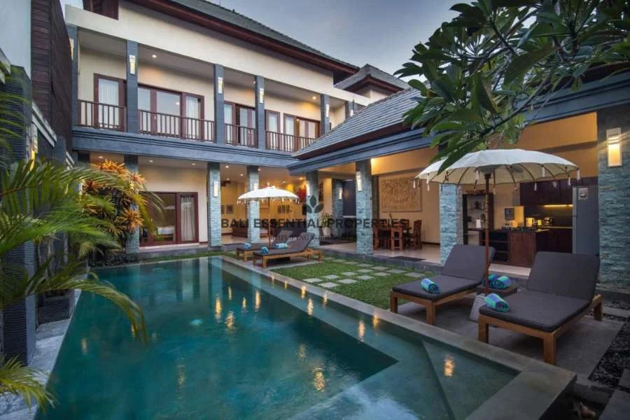 stunning 4 bedroom villa for monthly rent in padang linjong sr088 05