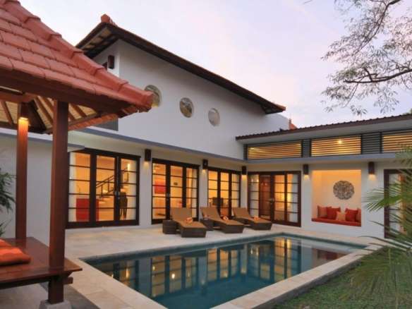 STUNNING 4 BEDROOM VILLA FOR RENT AND LEASEHOLD SALE IN KEROBOKAN