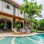 RUSTIC 5 BEDROOM VILLA FOR RENT AND LEASEHOLD SALE IN KABA KABA WD023