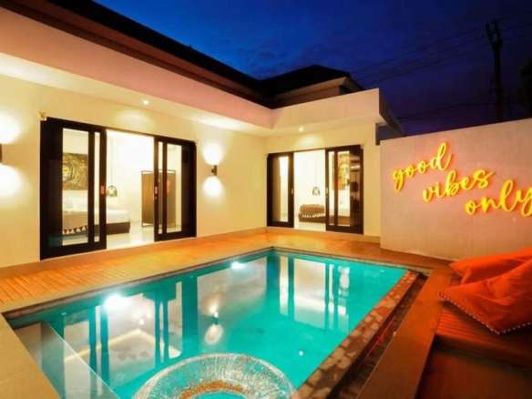 CHIC STYLE 2 BEDROOM VILLA FOR LEASEHOLD SALE IN UMALAS - LN072