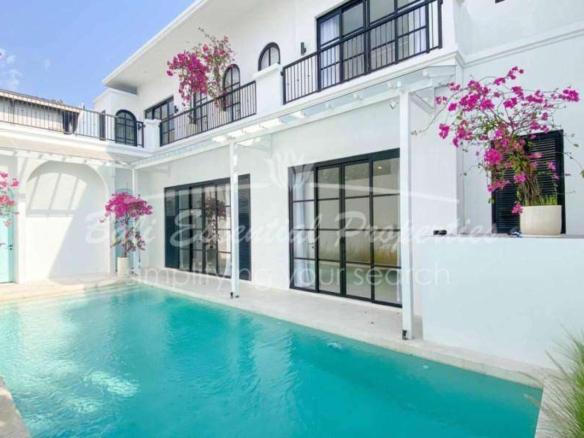 gorgeous 3 bedroom villa for yearly rent in berawa bm339