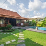 rice field view 2 bedroom villa for yearly rent in babakan canggu AK001