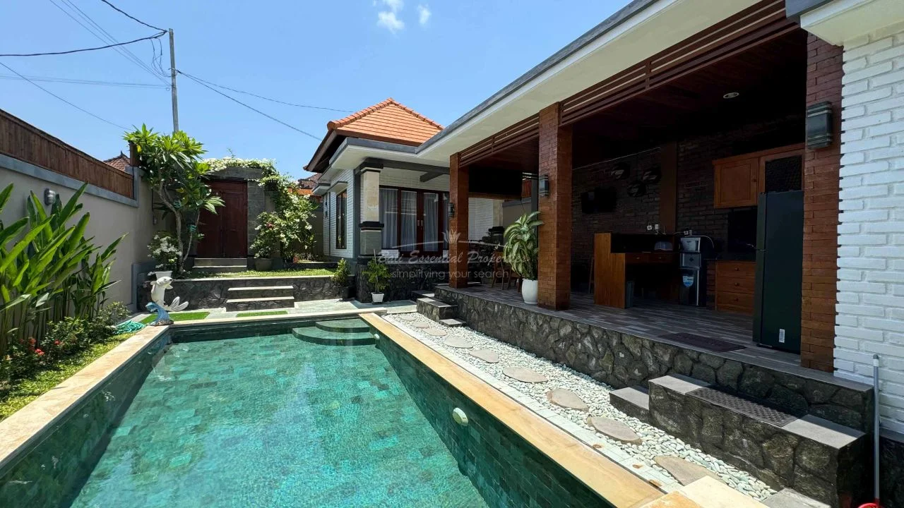 MODERN 2 BEDROOM VILLA FOR RENT IN PADONAN CANGGU SC162 2