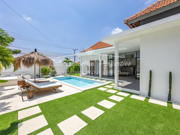 modern 3 bedroom villa for rent in pererenan ak011 1