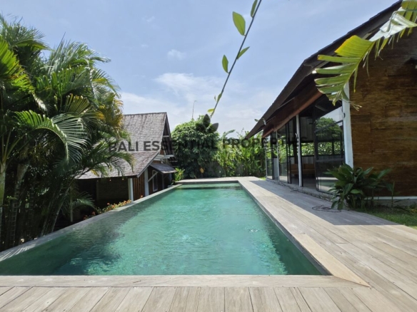 spacious 31 bedroom villa for rent and sale in pererenan sc178 1