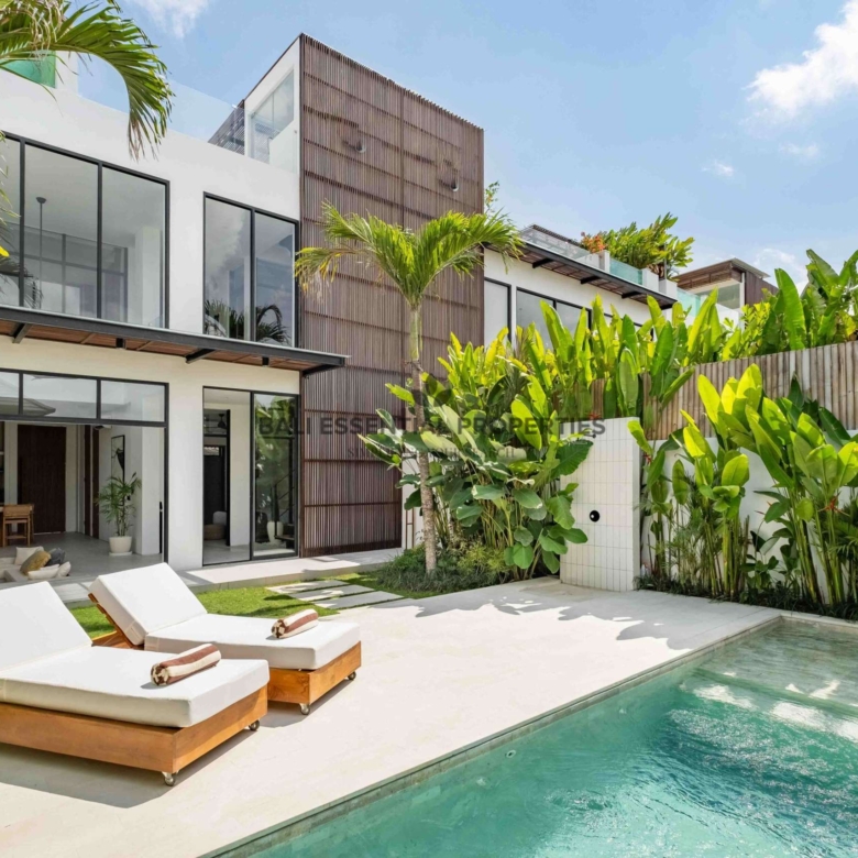 modern luxurious 3 bedroom villa for rent in canggu la344