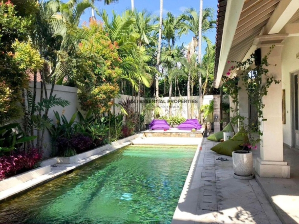 tropical oasis villa for rent in kerobokan sr054 1