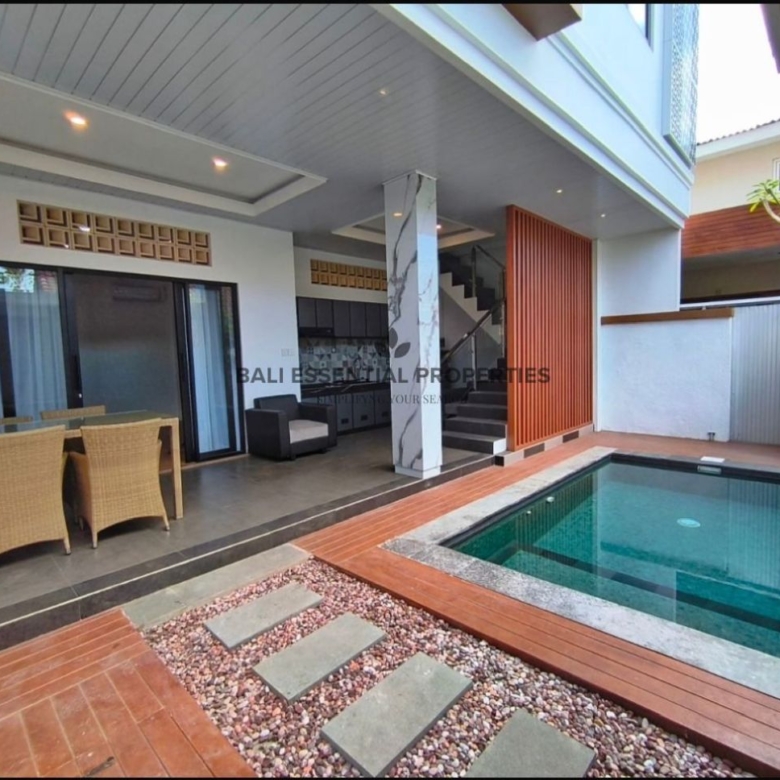 cozy 3 bedroom villa for yearly rent in kerobokan sc240 2