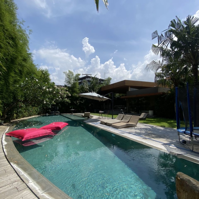 spacious 4 bedroom villa for leasehold sale in berawa bm506 3