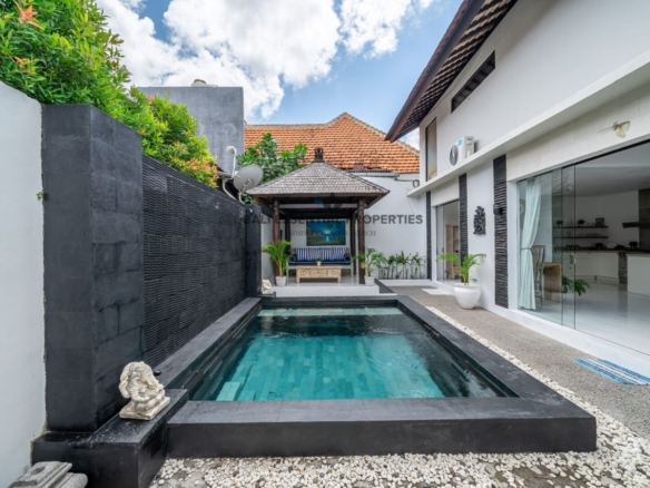 charming 2 bedroom villa for monthly rent in jimbaran ta039 16