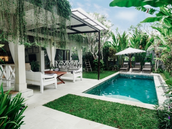 modern 3 bedroom villa for rent in umalas ra010 13