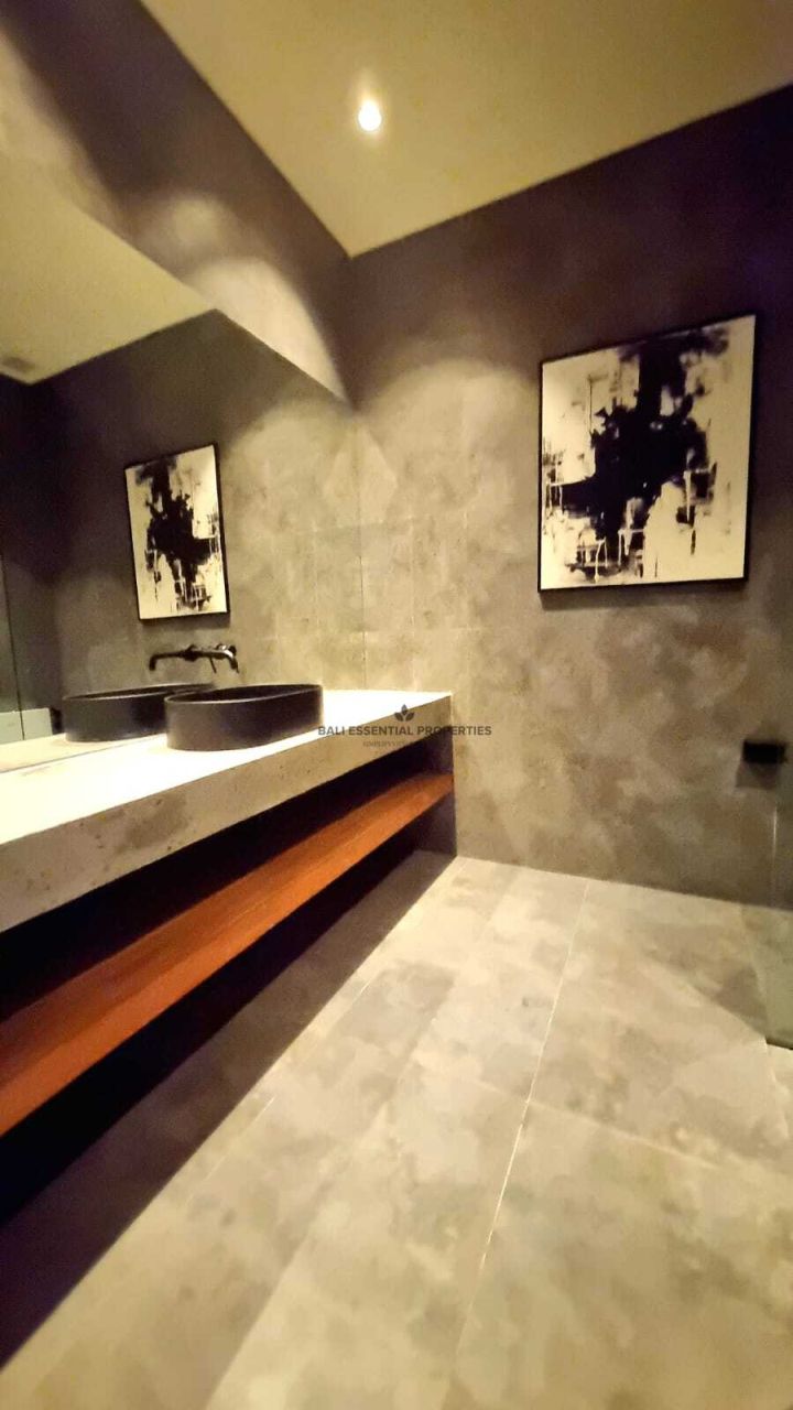 720