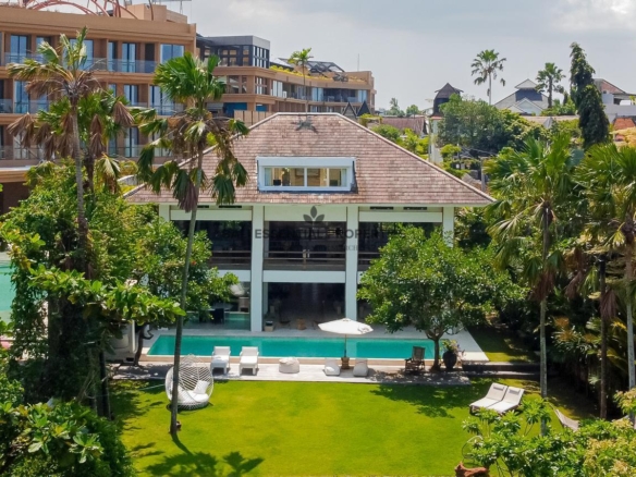 luxury villa with cinema room for rent in pererenan bm523 35