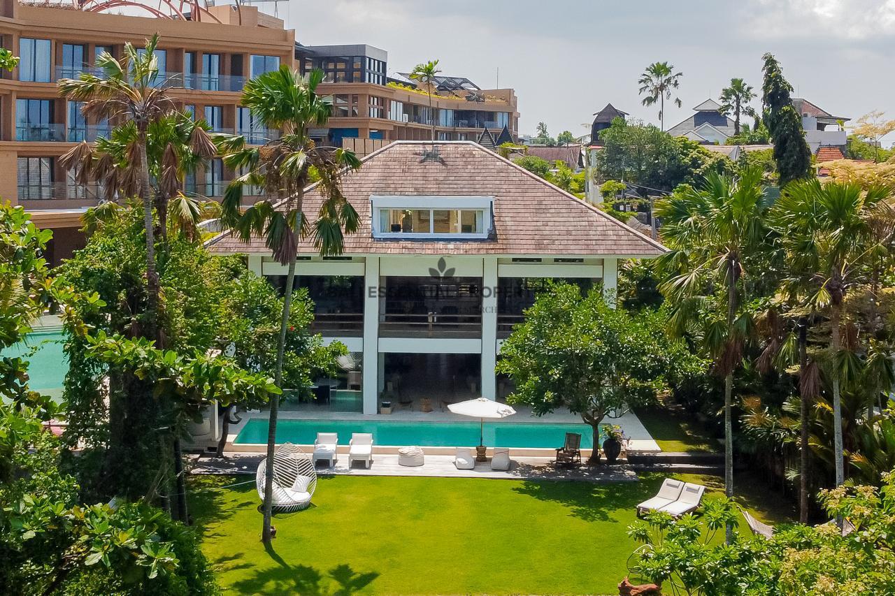 luxury villa with cinema room for rent in pererenan bm523 35