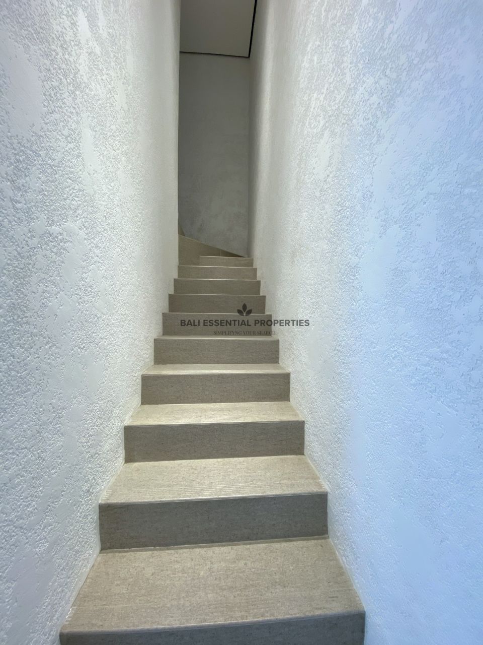960