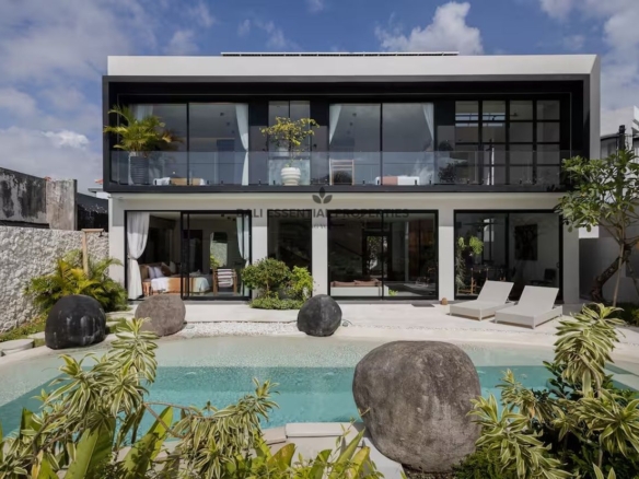luxury 6 bedroom villa for monthly rent in pererenan bm551 28