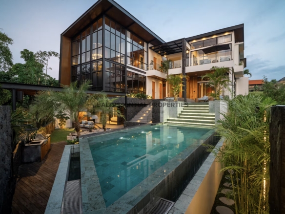 luxury 6 bedroom villa with cinema room and sauna in pererenan bm556 33